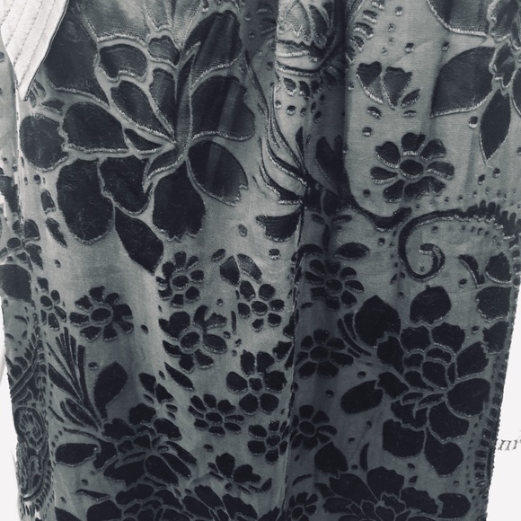 Tibi Black chic halter style top - Picture 4 of 7